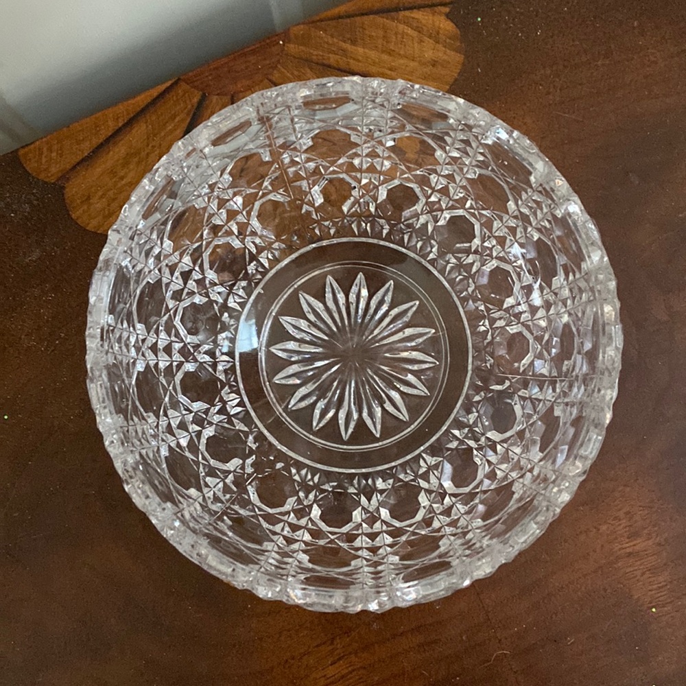 Vintage crystal bowl